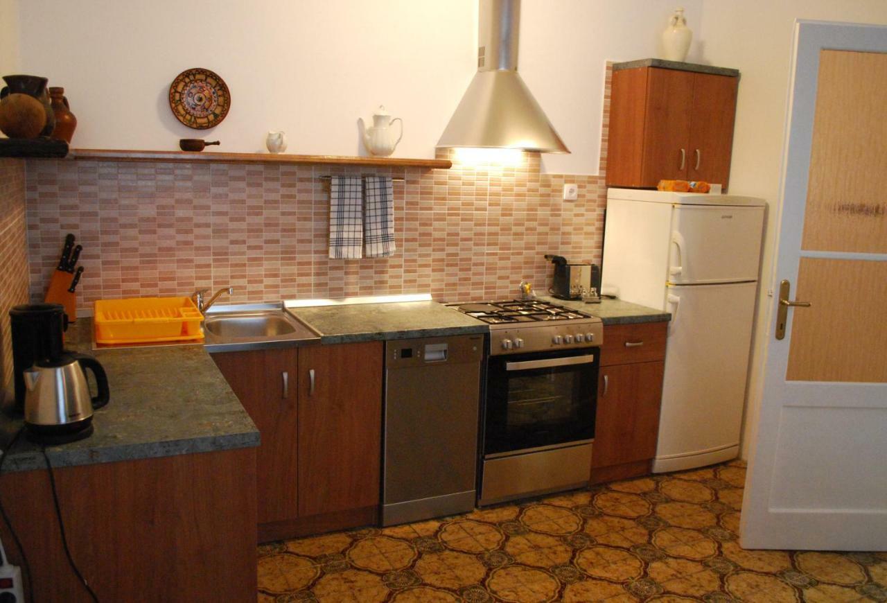 Park Pomerio Appartment Rijeka Bagian luar foto